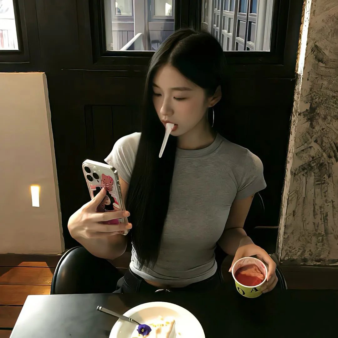 爱哭的孩子海报